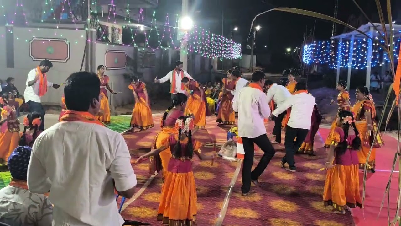 Hare Srinivasa ! వేణు నాద బారో శ్రీ వేంకటరమణనే బారో....