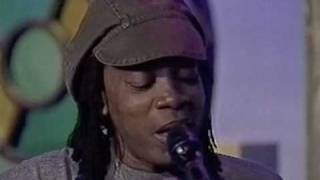 Video thumbnail of "Milton Nascimento - Maria Maria (México, 1995)"