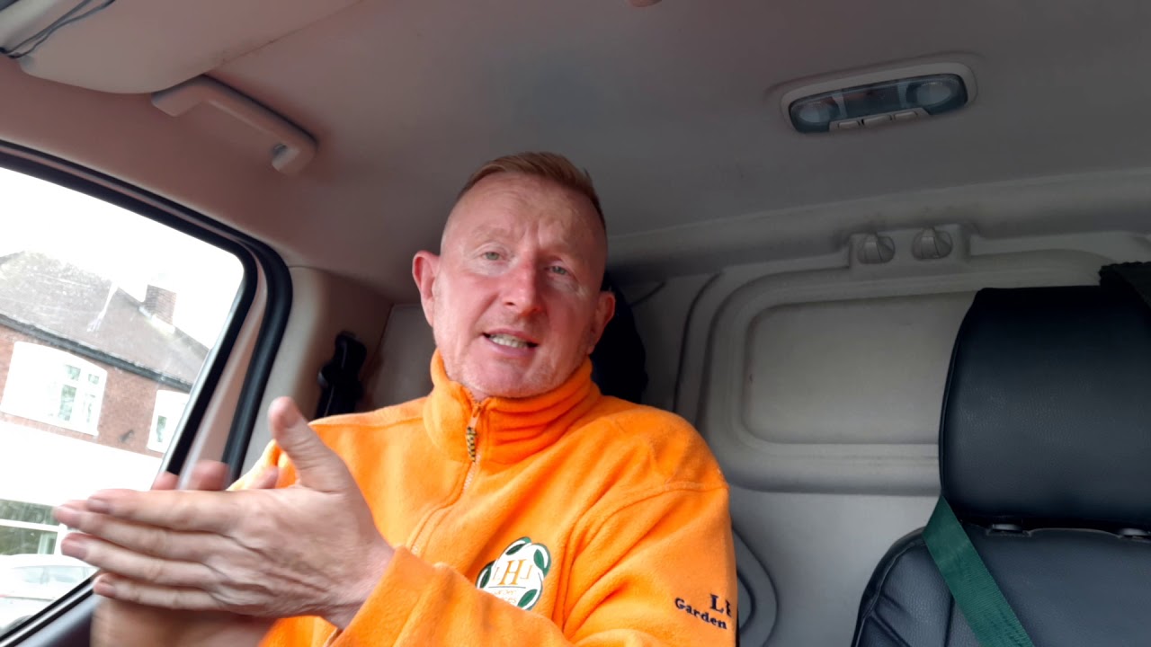 GARDENING QUICK TIP..... a MUST for the van YouTube