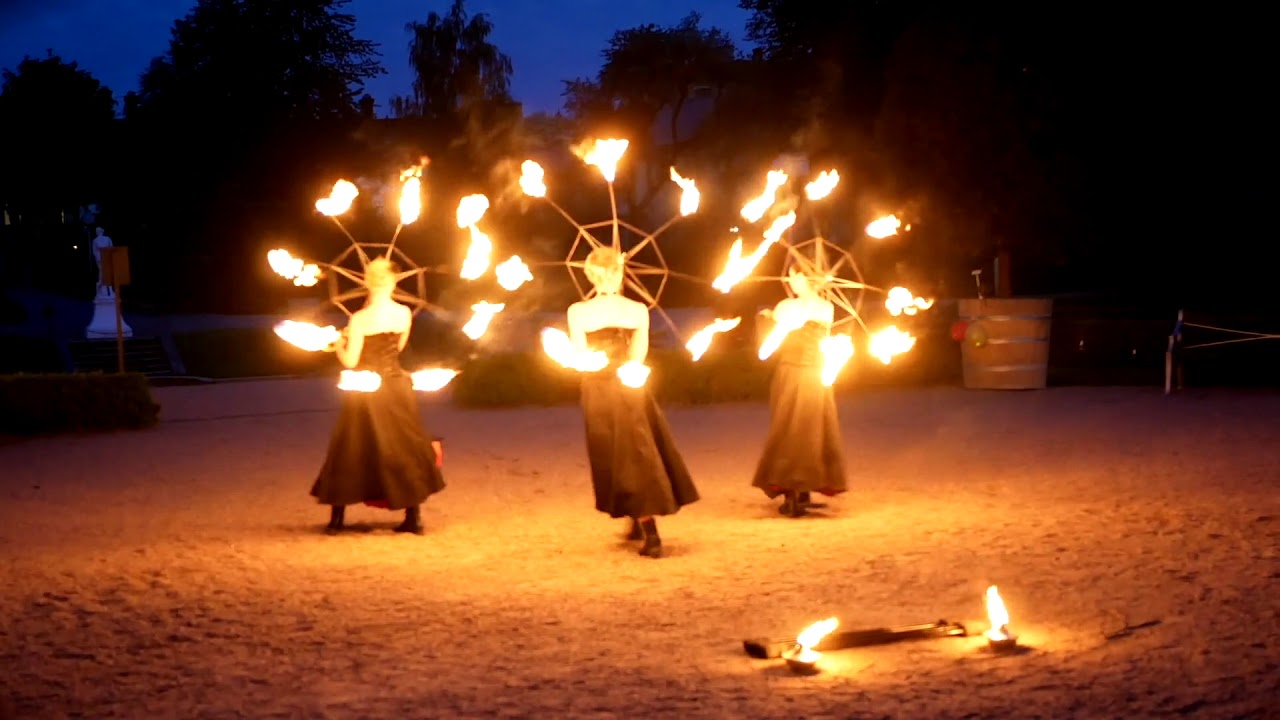 Boka en fantastisk eldshow I Evenses.se