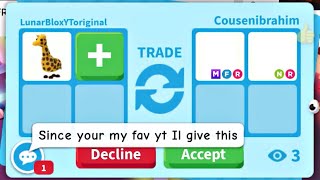 😱🦒OH MY GOSH! THEY REALLY GAVE AN OVERPAY FOR MY NO POTION GIRAFFE! ADOPT ME TRADING#adoptmetrades