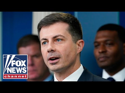 Pete Buttigieg called out for vacation as rail strike loomed