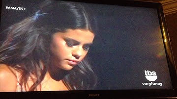 The Heart Wants What It Wants (Live Americas Music Awards 2014) - Selena Gomez