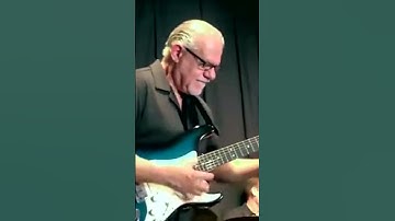 Thumbnail of Ray Obiedo (born January 27, 1952) is an American contemporary jazz guitarist