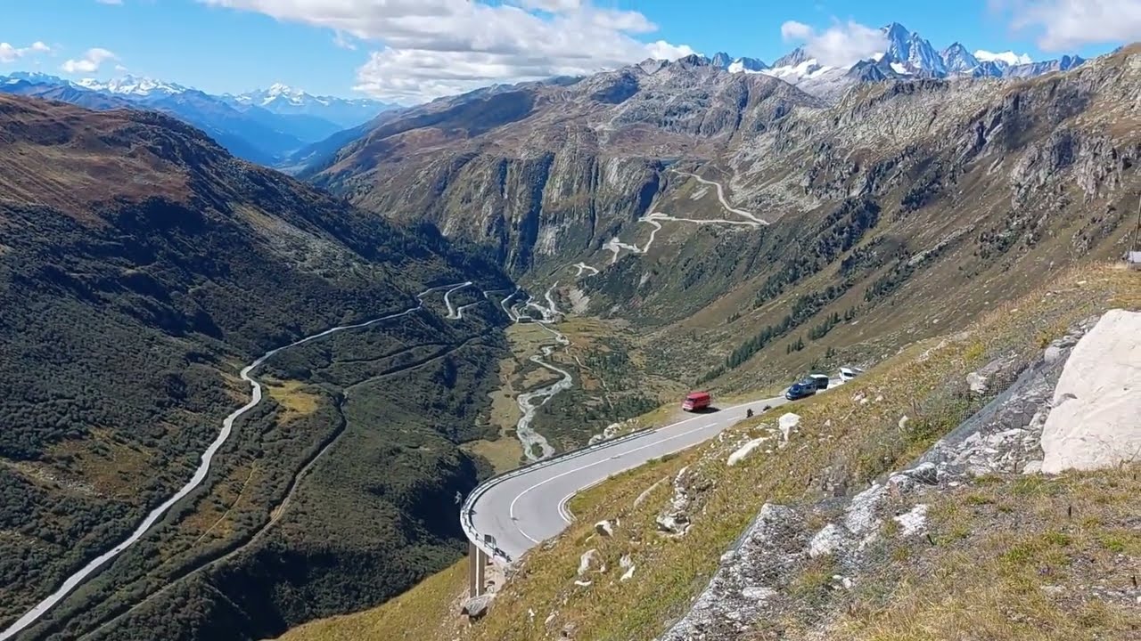 Epic motorcycle tour Swiss alps - Tracer 900