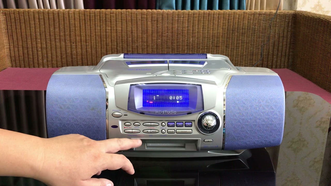 SHARP MD studio MD-F150-S 本体 Boombox Sharp MD-F150 - YouTube