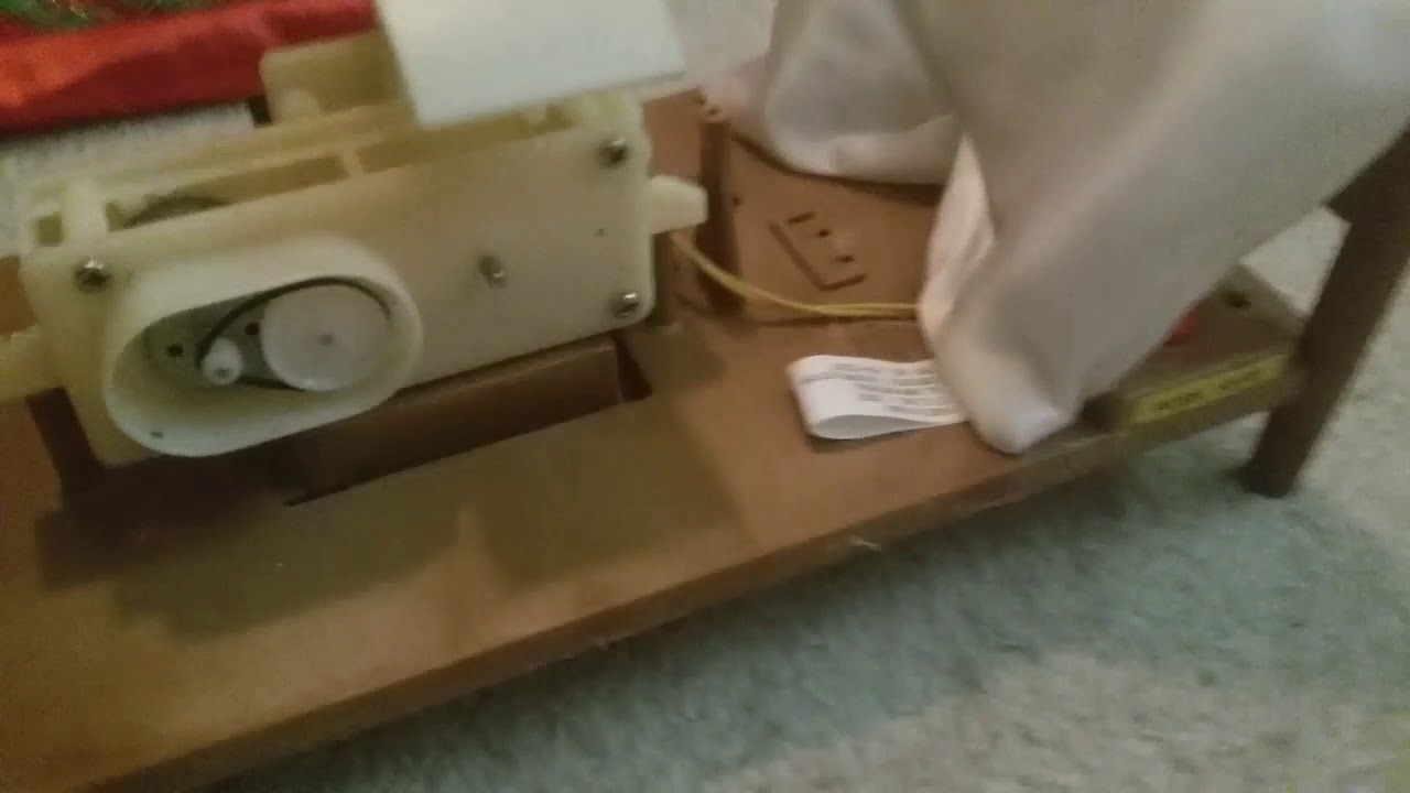 Finally found out the problem with my sleeping Santa!