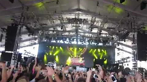 2 Chainz - Birthday Song - Coachella 2013 - Week 1