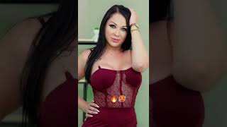 Pamela Rios Xhot Ostar