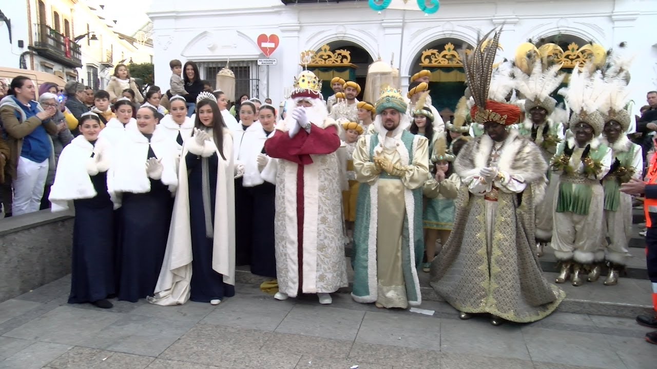 Cartaya Tv | SSMM los Reyes Magos llegaron a Cartaya a recoger las cartas de los más pequeños