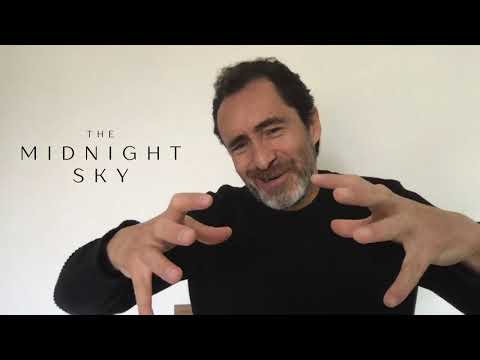 Video: Demian Bichir Surra Vaimonsa Kuolemaa