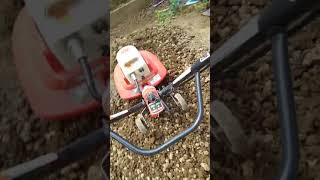 イセキアグリップあすな耕運作業