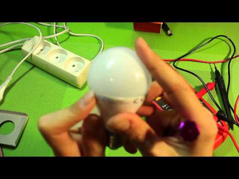 Video: „Pasidaryk Pats“žiedinė Lempa: Kaip Ją Pasigaminti Namuose Iš LED Juostos Ir Popieriaus? Naminė Vamzdžių Fotografavimo Lempa