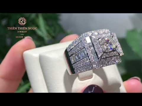 Video Nhẫn Nam kim cương đẹp xuất sắc viên chủ 5 ly 4 F VVS1... - youtube