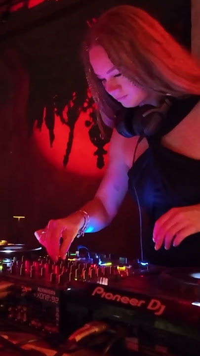 REDHEAD Q | CLUB | DJ | BALI | INDONESIA