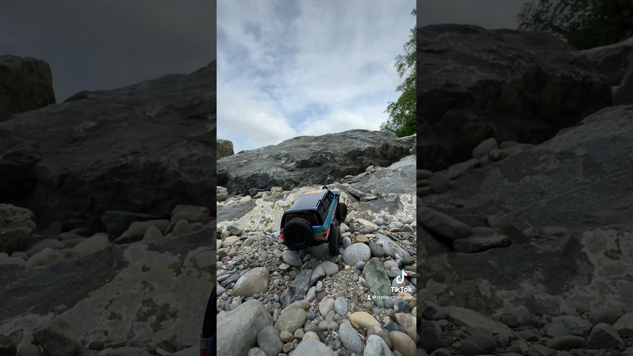 I rolled over 😵&zwj;💫 🚘🏔️🐐 #rcmountaingoat #kyosho #crawler #4x4 #miniz #rc #rockclimbing #swissrc