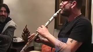 كان العازف يصرخ من شده الألم حالة واتس أب حزينة. #Romantic