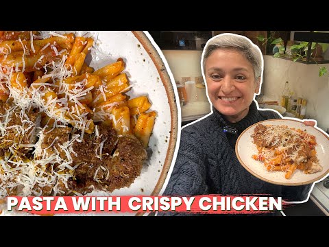 TOMATO PASTA WITH CRIPSY CHICKEN - Quick delicious meal you must try!