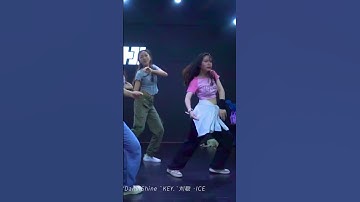 Thumbnail of KEY.L刘聪/ICE杨长青/盛宇/Ricky - '隆里电丝' Dance Cover | QIANLIN @ YUANZHI