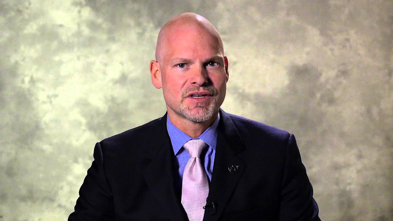 Describe compliance of DAILIES AquaComfort Plus contact lenses. Eye News TV | Chris Lievens, OD