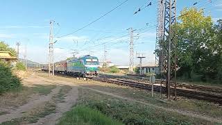 БВ 3624 от Бургас за София с 80040,заминава от гара Казанлък