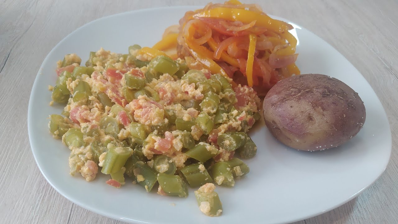 Habichuelas Con Huevo, Pollo A La Criolla, y Masedonia, RECETA DE LA