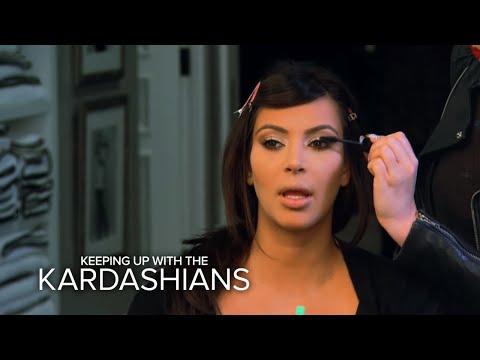 KUWTK | Kim Kardashian Almost Flakes on "Kris" | E!