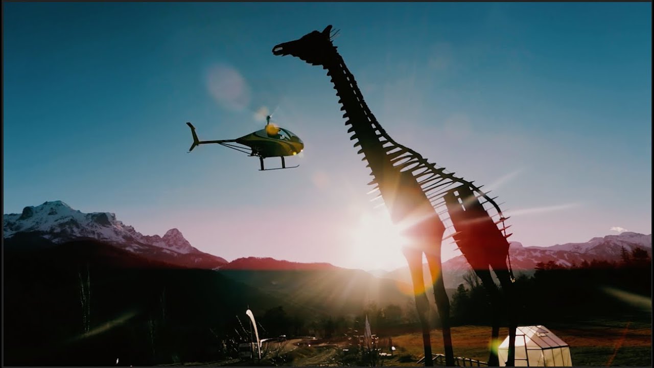 Film CH77 Ranabot  "FLY YOUR LIFE"  By Matthieu De Quillacq and Aloïs Bruno 2021.