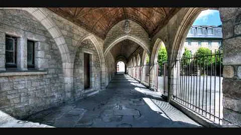 Voûtes envoisées...