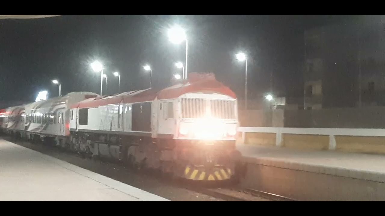 مقابل قطار GE و class 66