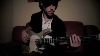 Jamiroquai - Runaway [Bass Cover by Miki Santamaria] chords