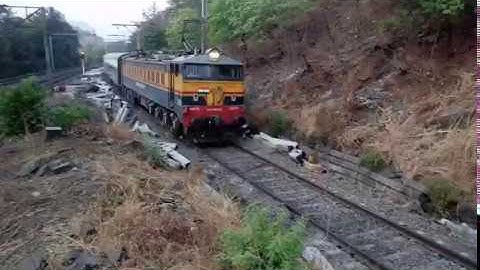 [4k] WCAM3 with Pragati Express climbs bhor ghat with good speed