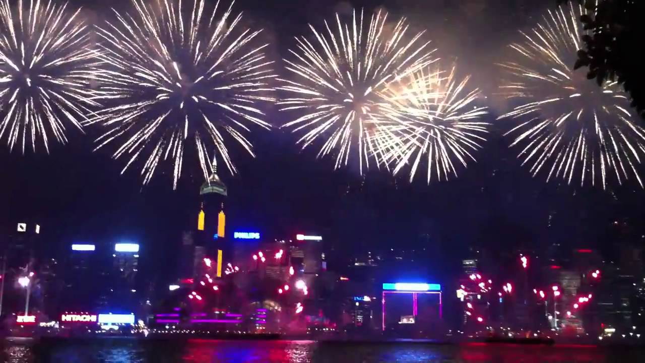 2010 國慶煙花匯演-香港 - National Day Fireworks Display 2010 Hong Kong - YouTube