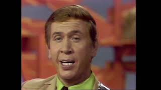 Video thumbnail of "Buck Owens - Love's Gonna Live Here"