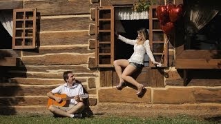 Anne E Samuel Clipe