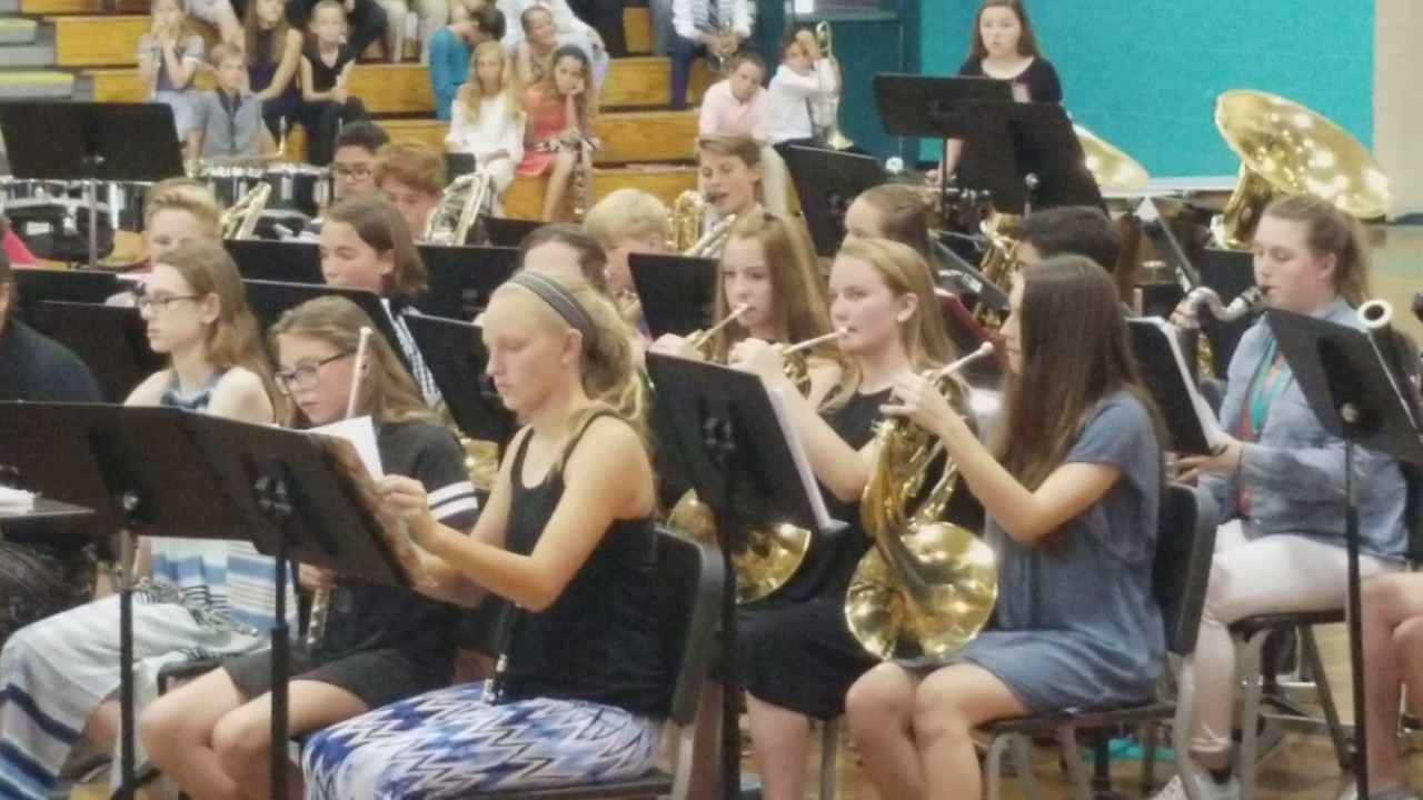 Destin Middle Symphonic Band playing Tchaikovsky's 1812 Solemn Overture
