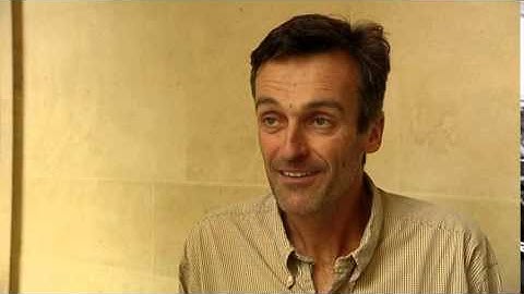 Advanced - Unit 3 In the street