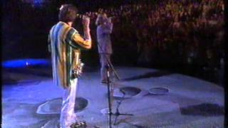 Andrzej Piaseczny " Piasek" & Robert Chojnacki  - Prawie do Nieba (Live´Opole)