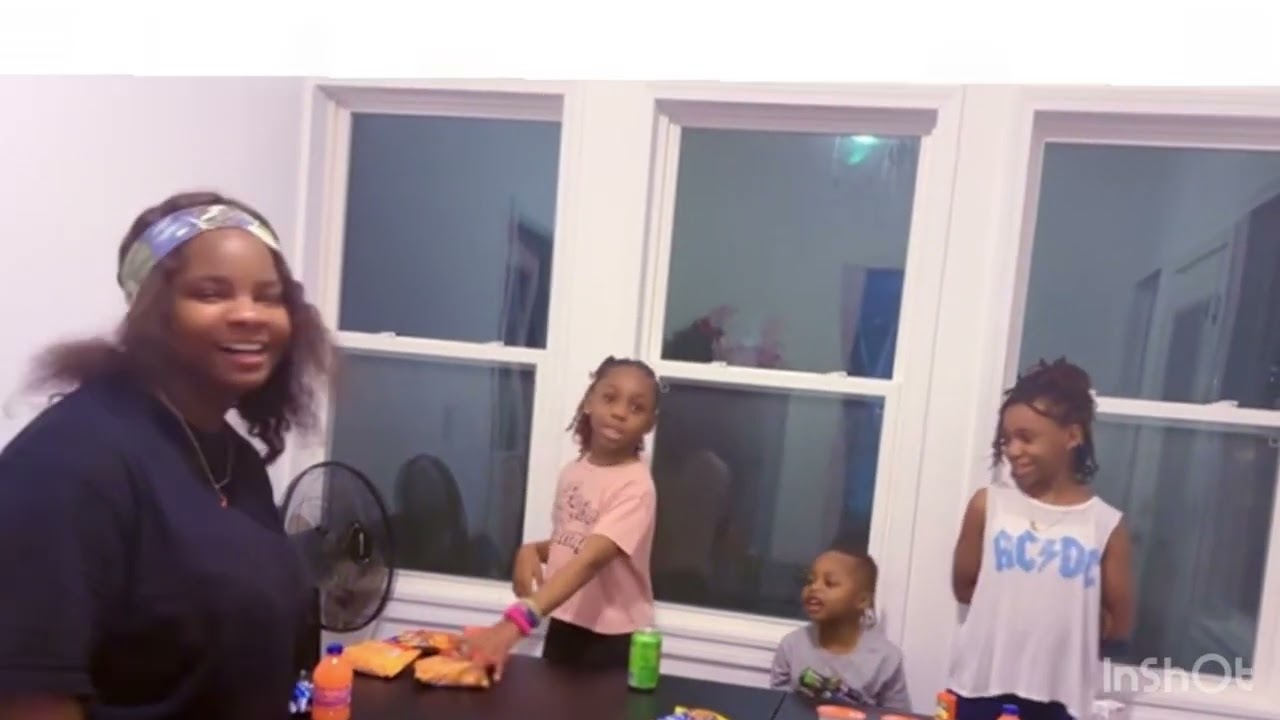 Задание «Возьми и иди» с нашей маленькой подружкой Рутшелль.