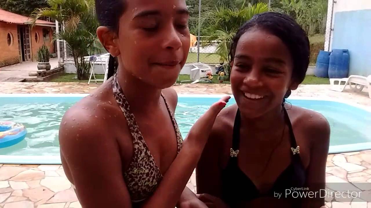 Desafio na piscina- Fale qualquer coisa - YouTube