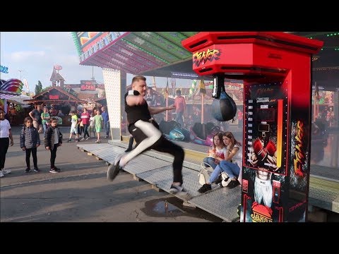 BOXAUTOMAT von Profis mit TORNADOKICK rasiert - Automat Besitzer RASTET AUS!