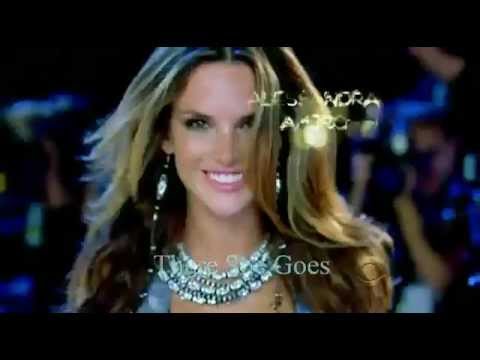 Tario Cruz feat Pitbull   There She Goes