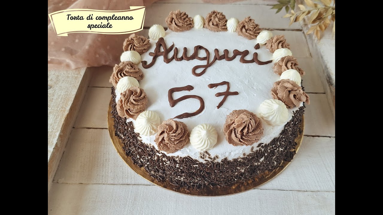 Torta di compleanno semplice, veloce con pan di spagna