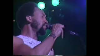 Earth Wind & Fire - LIVE Sing A Song - At The Budokan 1979