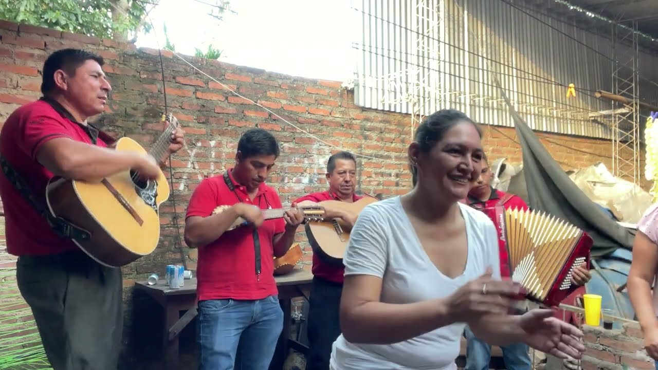 Zapateo CONTRATOS AL 70209060