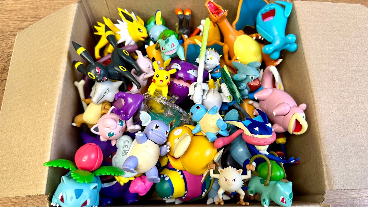 Box Full of Pokémon Battle Figure Review | Satisfying Toys Review