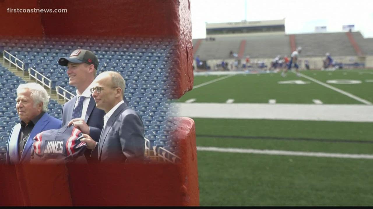 New England Patriots starting QB Mac Jones inspires new generation of football players at The Bolles