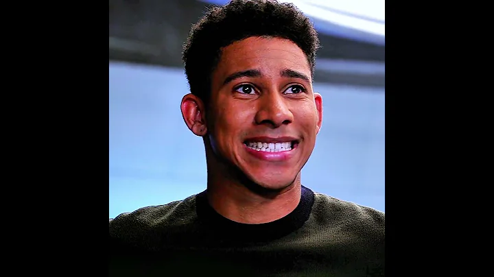 Flash and Kid Flash's funny moments #theflash #barryallen #wallywest #kidflash #funnyshorts