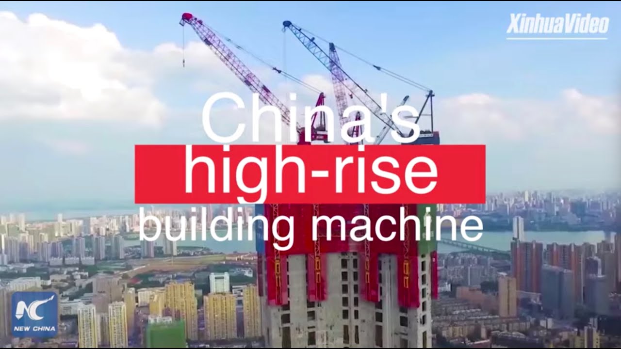 Gigantic machine used to construct residential building in Chongqing, China