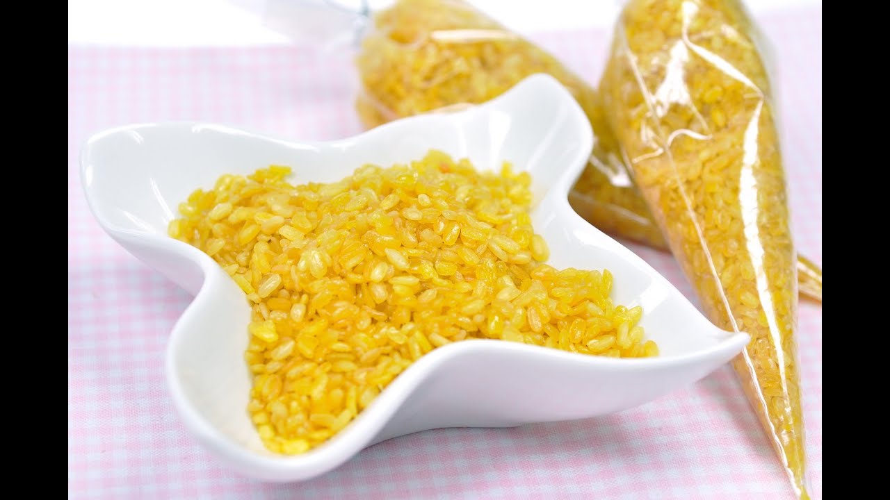 Fried Mung Bean (Thai Appetizer)  – Tua Thong ถั่วทอง